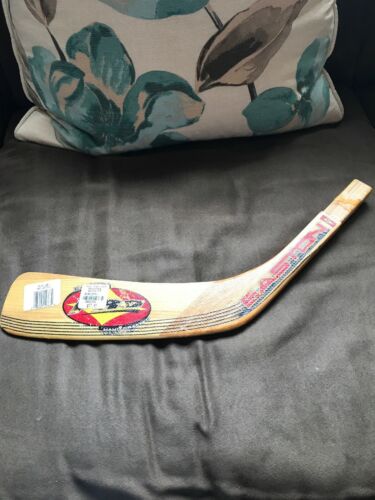 New Easton Pro Hand Crafted 525-10 System Hockey Blade Brian Leetch Lefty